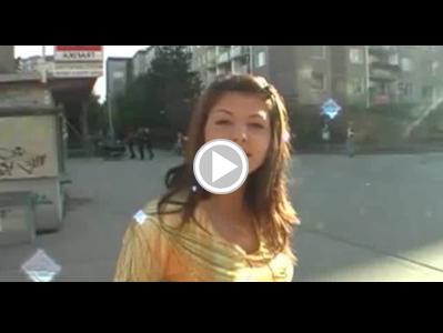 Herfirstlesbiansexcom gizelle